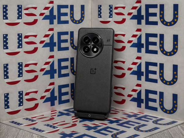 OnePlus 13 CPH2655 2025 Unlocked 6.82" 512GB 50MP WiFi 7 5G Black Eclipse READ