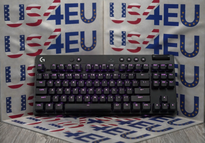 Logitech - PRO X2 SUPERSTRIKE LIGHTSPEED Lightweight Wireless Gaming Mouse with Customizable Click Haptics for PC/Mac/Laptop - Wireless - White