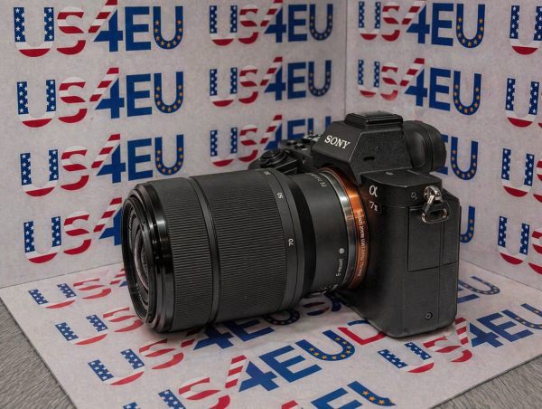 MINT - Sony A7 Mark II Camera + FE 28-70mm OSS Lens Kit - LOW 1,116 SHUTTERS