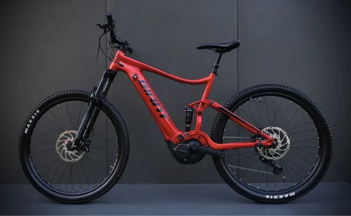 Giant Stance E+ 2 – Full Suspension E-MTB – 29” – Size XL – Shimano Deore 12s