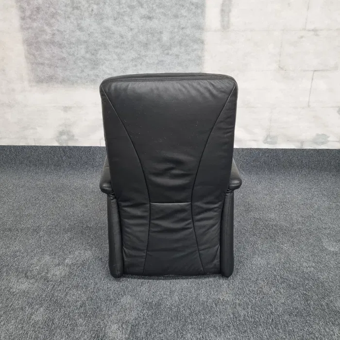 Leather Relax Recliner Armchair – Genuine Leather