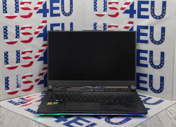 Asus ROG Strix Scar 17 G733 Ryzen 9 7945HX 32GB 1TB RTX 4080