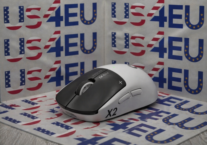 Logitech - PRO X2 SUPERSTRIKE LIGHTSPEED Lightweight Wireless Gaming Mouse with Customizable Click Haptics for PC/Mac/Laptop - Wireless - White