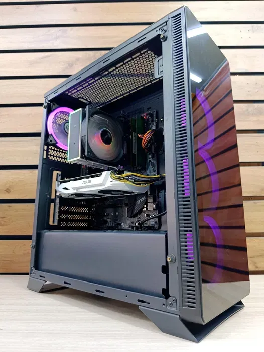 Core i5-8Th, GTX 1060 6Gb, Ram 16Gb, SSD 256Gb, HDD 1Tb, Full HD 144GH