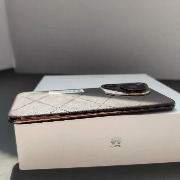 Global Huawei Pura 70 Ultra 6.8" 50MP 512GB Kirin 9010 Google Play Unlocked