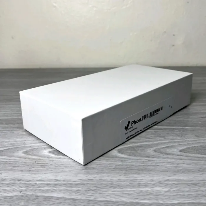 Apple iPhone 17 Pro Max Silver 512GB UNLOCKED With Warranty (Open Box)