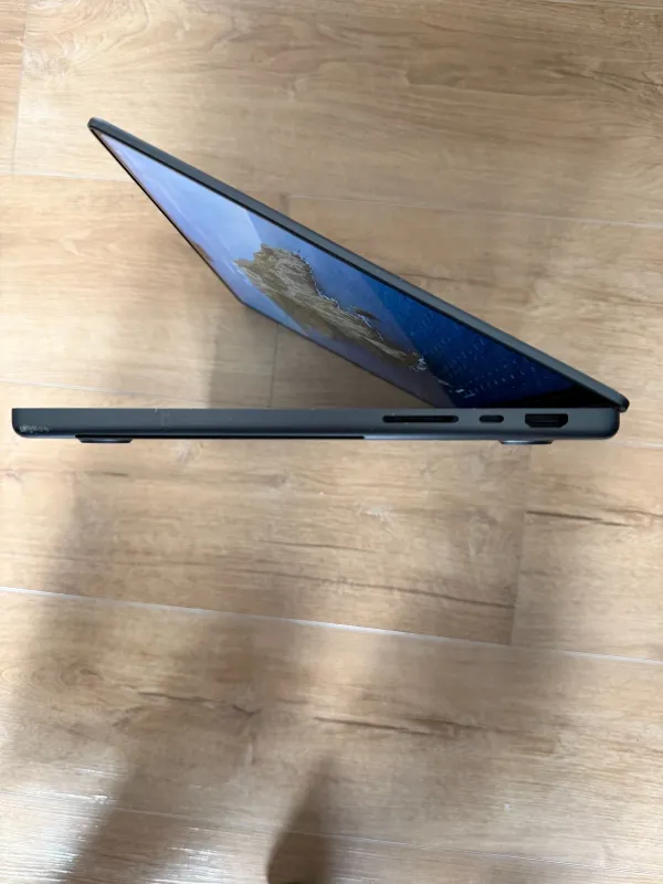 2023 Apple MacBook Pro 14" M3 Pro 4.0GHz 18GB RAM 512GB SSD Space Gray A2992