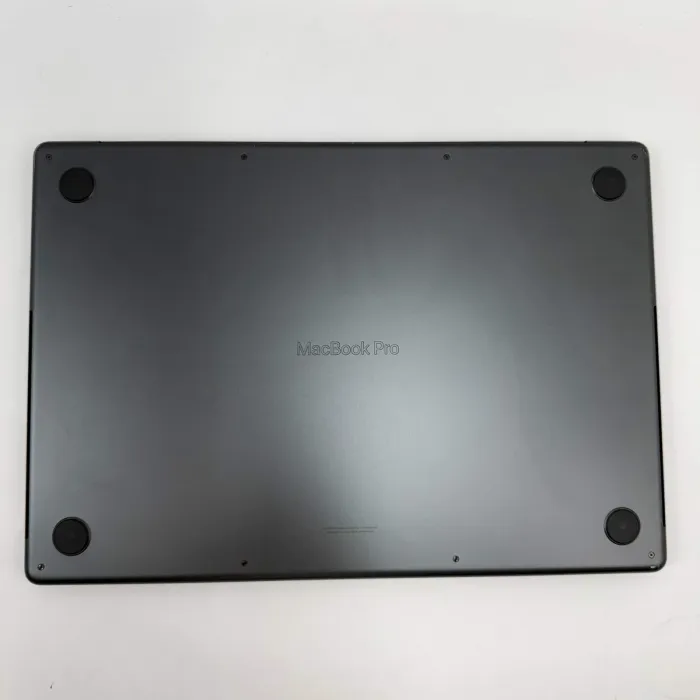 2024 Apple MacBook Pro 16" M4 Max 32C GPU 4.5GHz 36GB RAM 1TB SSD A3186 Read