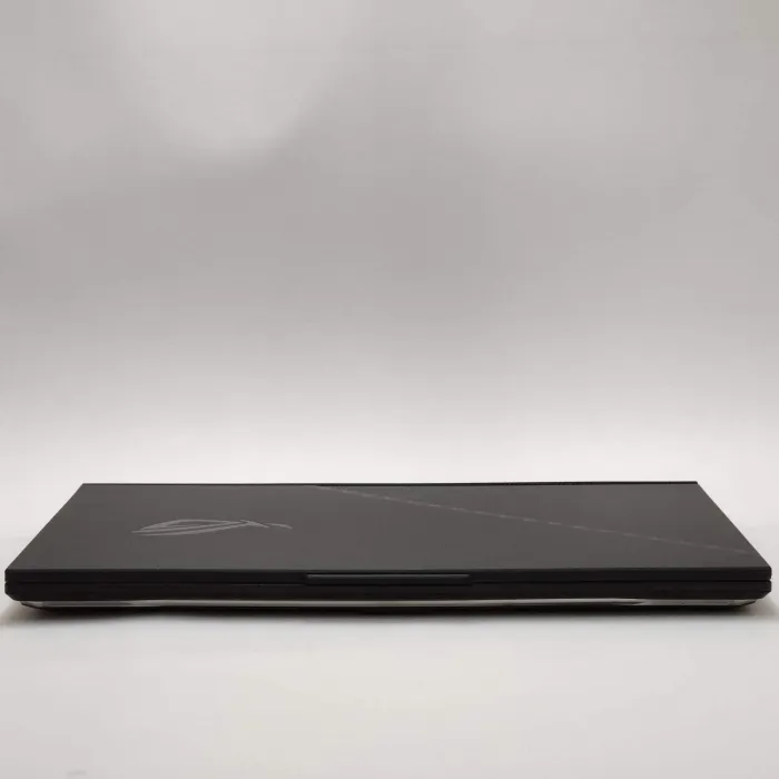 Asus ROG Strix Scar 17 G733 Ryzen 9 7945HX 32GB 1TB RTX 4080