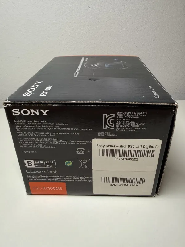 Sony DSC-RX100 III 20.1 MP Digital SLR Camera - Black (Body Only)