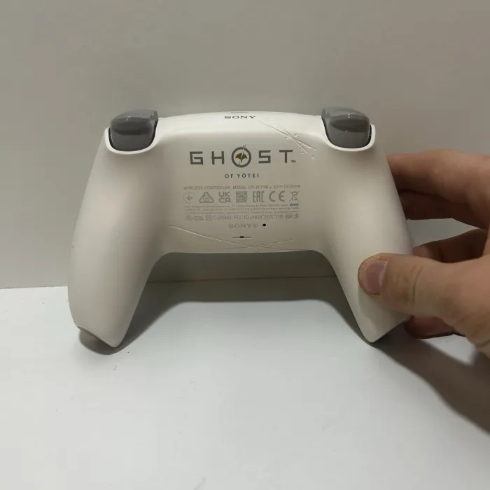 Sony PlayStation 5 Ghost Of Yotei Gold Limited Edition 1TB White Slim