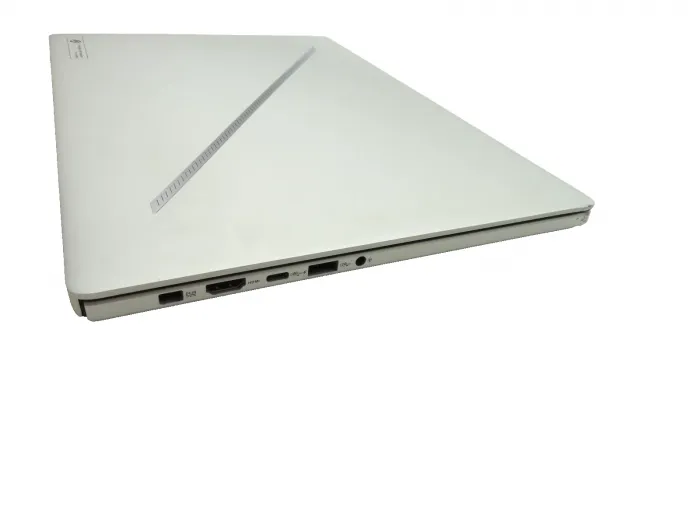 Asus ROG Zephyrus G16 GA605 16" Ryzen AI 9 HX 370 32GB RAM 2TB SSD RTX4070