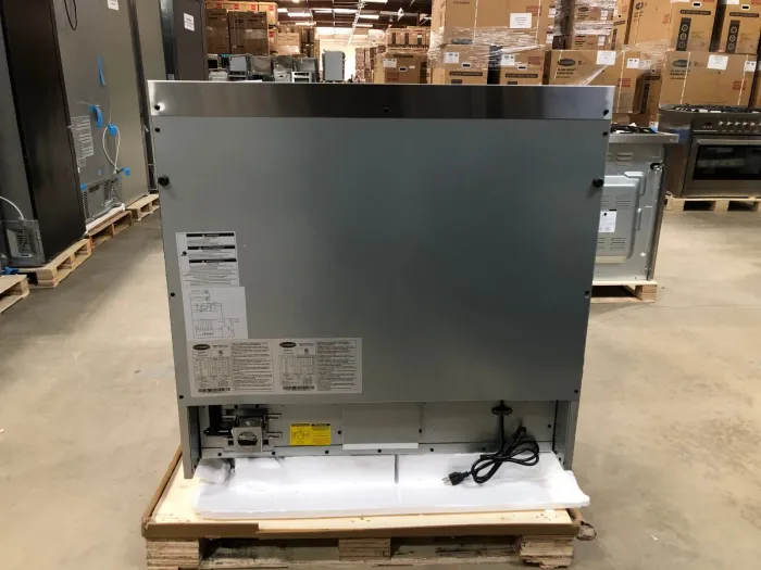 COSMO 36 in. Gas Range, 5 Burners, Stainless Steel (OPEN BOX, COSMETIC IMPERFECTIONS)