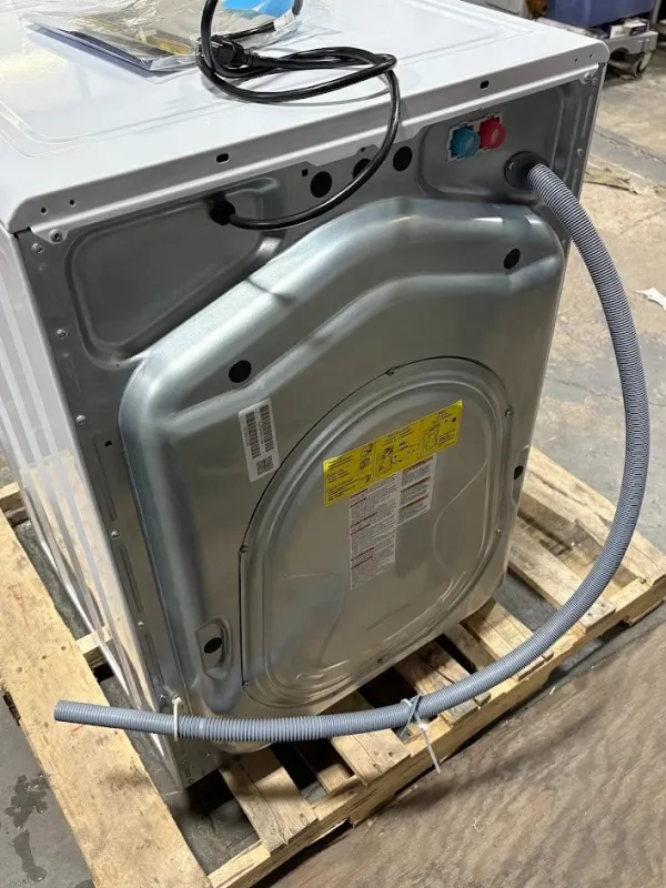 Electrolux ELFW7637AW 27 Inch Front Load Washer w/ 4.5 Cu. Ft. Capacity - White