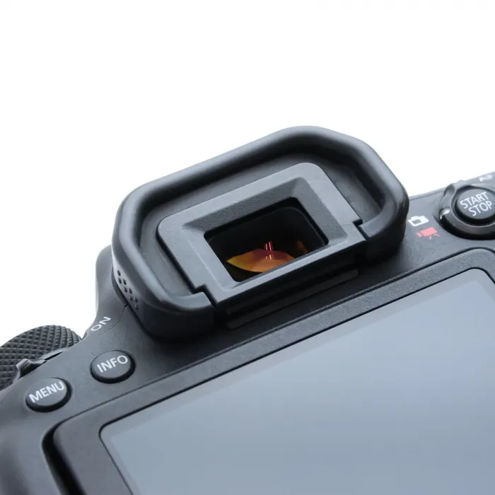 Canon EOS 6D Mark II EF24-70 F4L IS USM Lens Kit