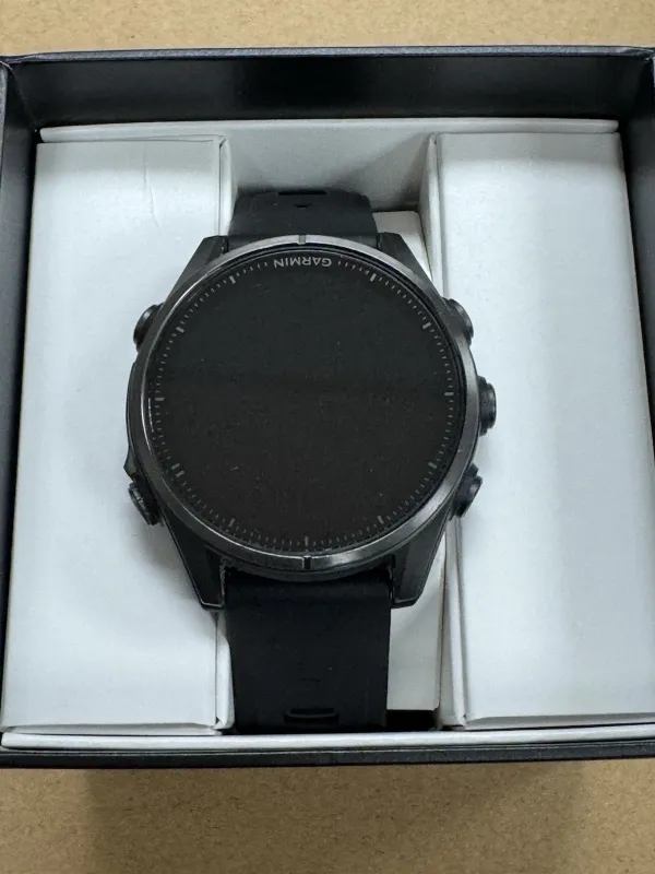 Garmin Fenix 8 AMOLED Sapphire Edition 43mm Black USED IN ORIGINAL BOX